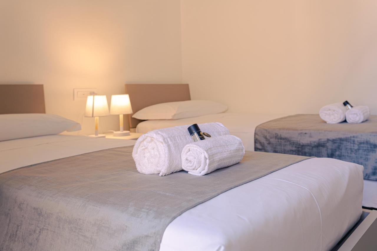 Verona Centre Suite - Royal Welcome Экстерьер фото