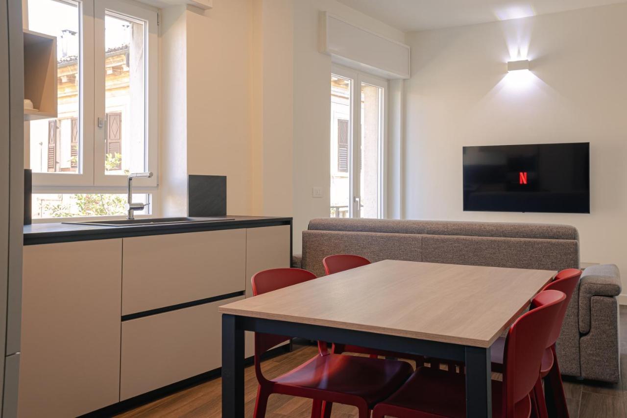 Verona Centre Suite - Royal Welcome Экстерьер фото