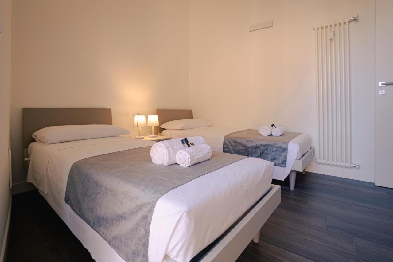 Verona Centre Suite - Royal Welcome Экстерьер фото