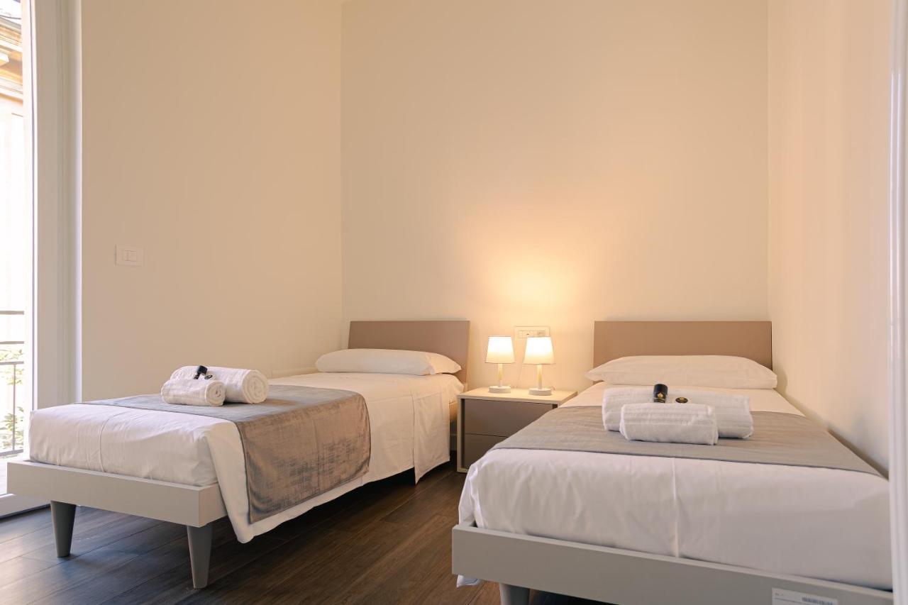 Verona Centre Suite - Royal Welcome Экстерьер фото